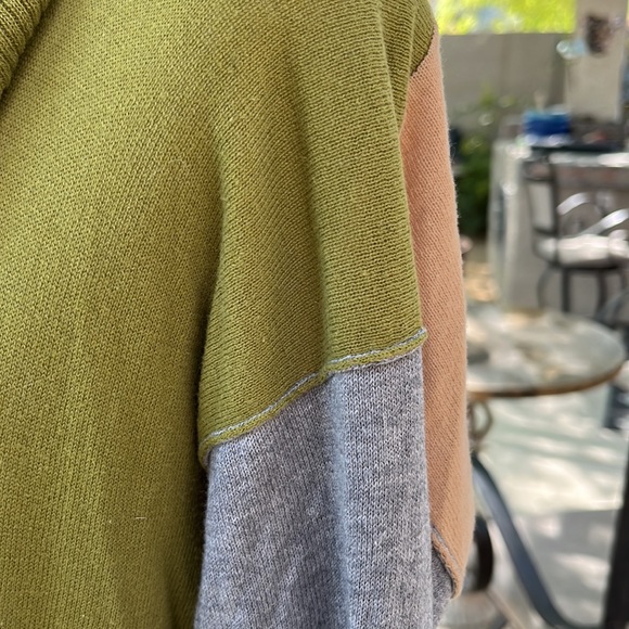 Michael Stars color block sweater - Picture 6 of 9